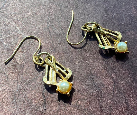 goldtone drops with pearls earrings drops from vintage recycled jewelry necklace