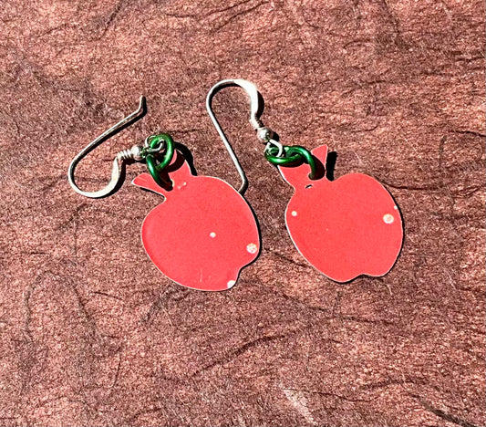 Apple earrings from repurposed storage tin