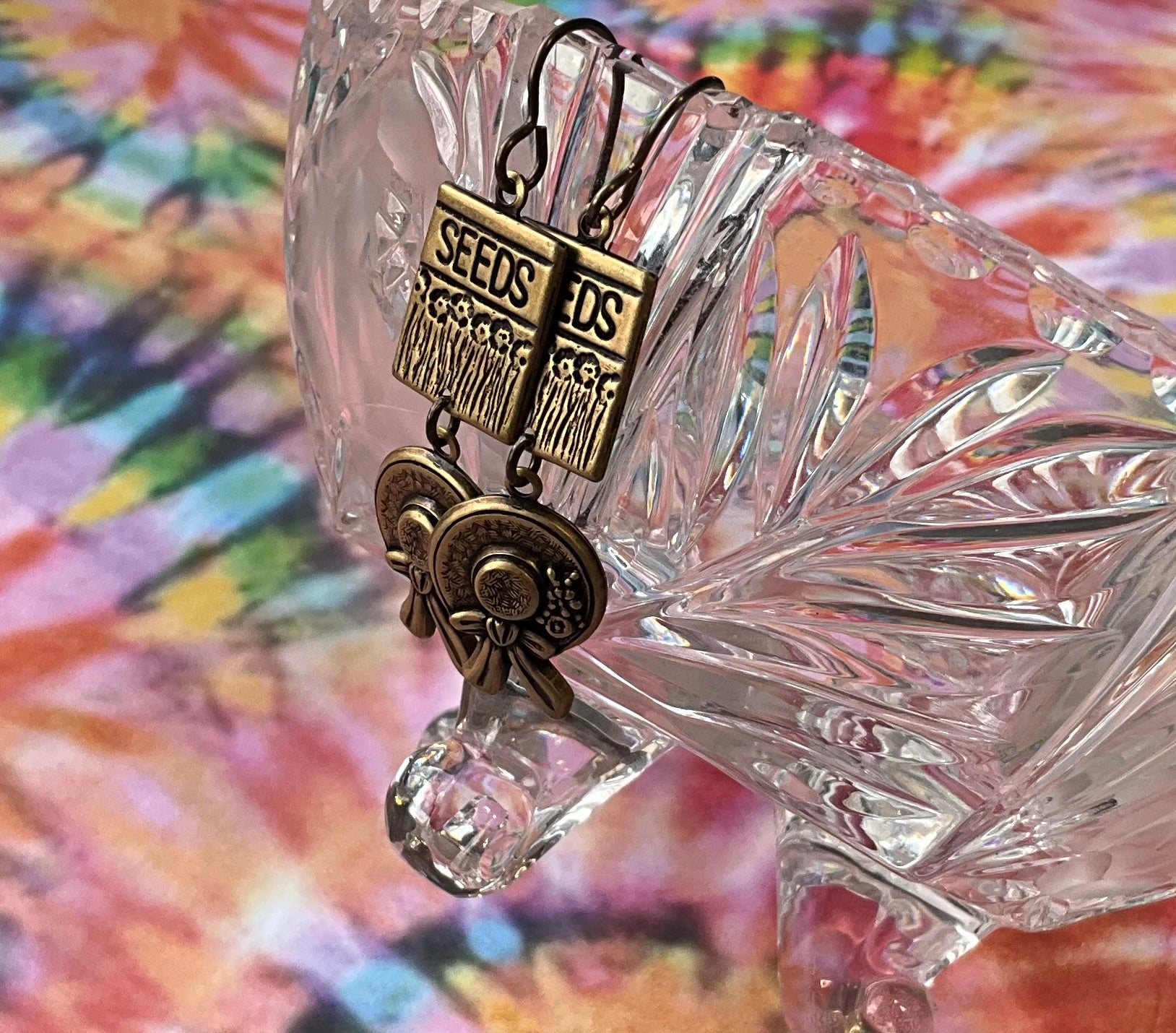 garden and seeds hat garden earrings seeds gardening hat – Midnight Kat Productions Art Jewelry