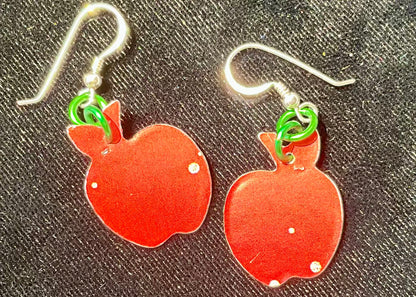 Apple earrings from repurposed storage tin