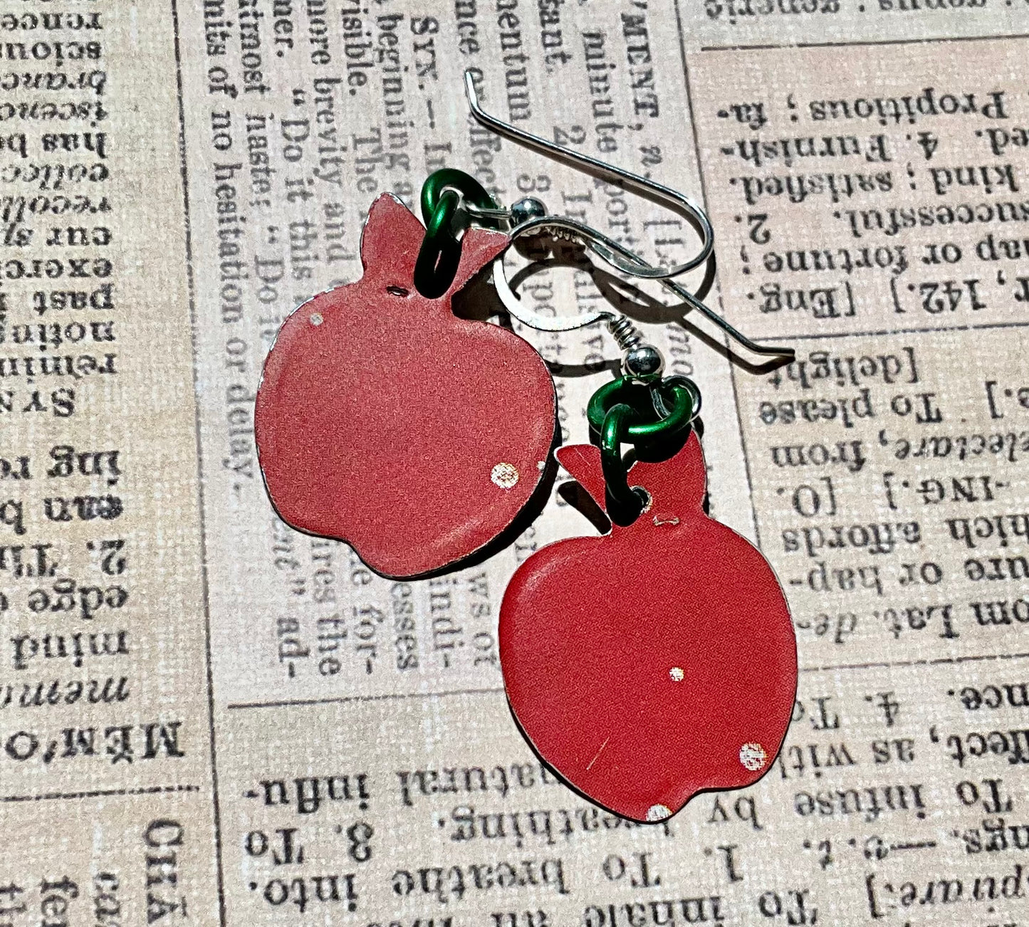 Apple earrings from repurposed storage tin